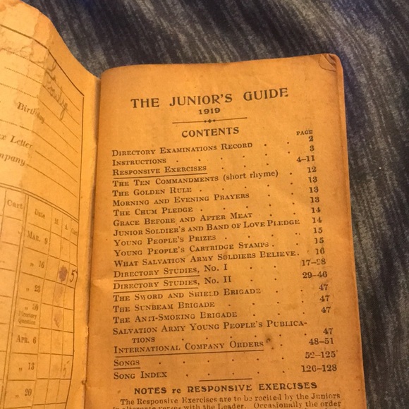 1919 Salvation Army song book and attendance record. Intact great shape 102 rare - Picture 2 of 5